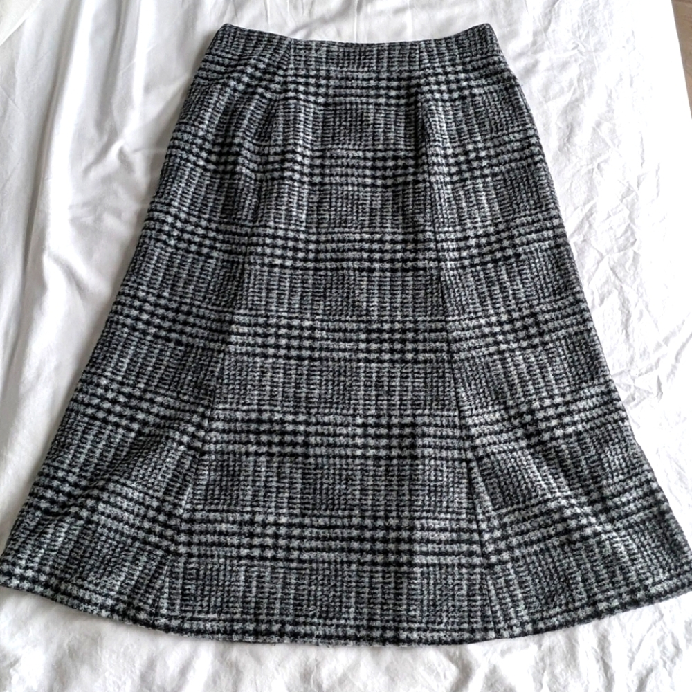 Uniqlo wool blend skirt